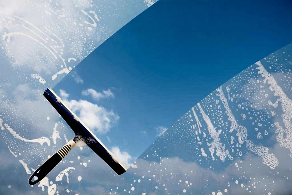 Learn to clean your windows professionally with Magic Maids