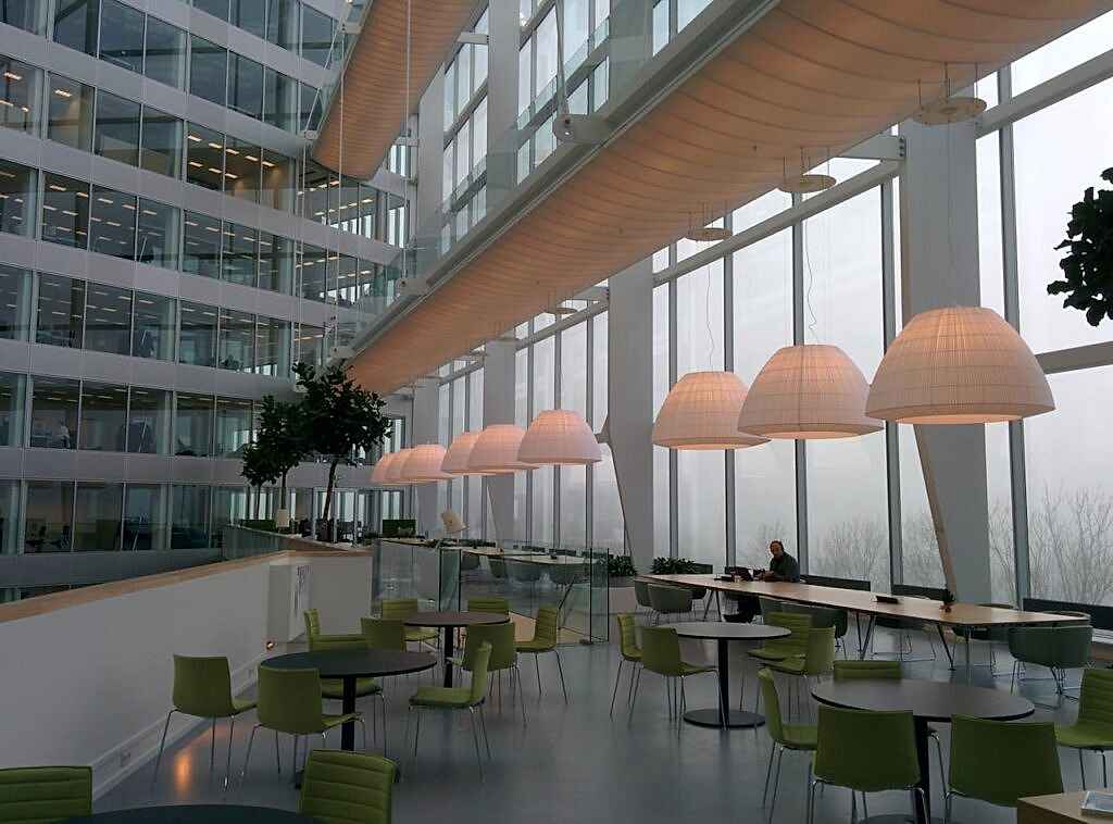 signs you need commercial cleaners